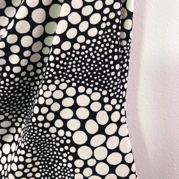 Calvin Klein Black Cream Circle Dress Tank 374-3 - Picture 3 of 5